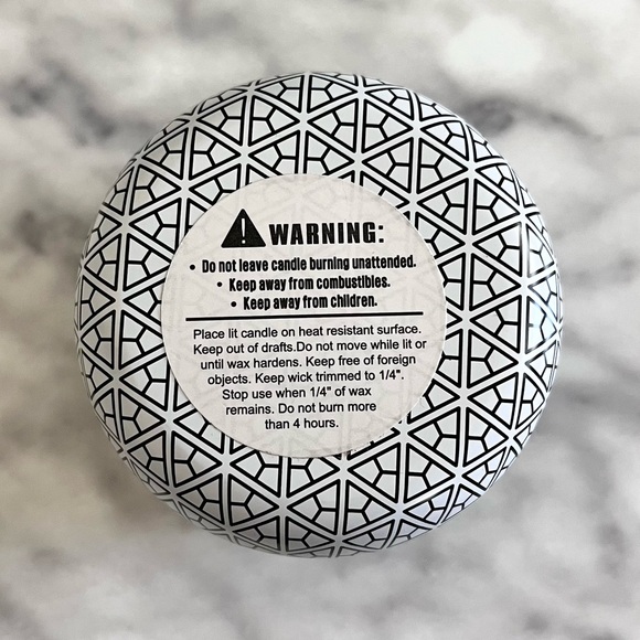 Canyon Moon Vanilla Orchid Candle w/ Juicy Couture Viva La Juicy - Picture 5 of 7